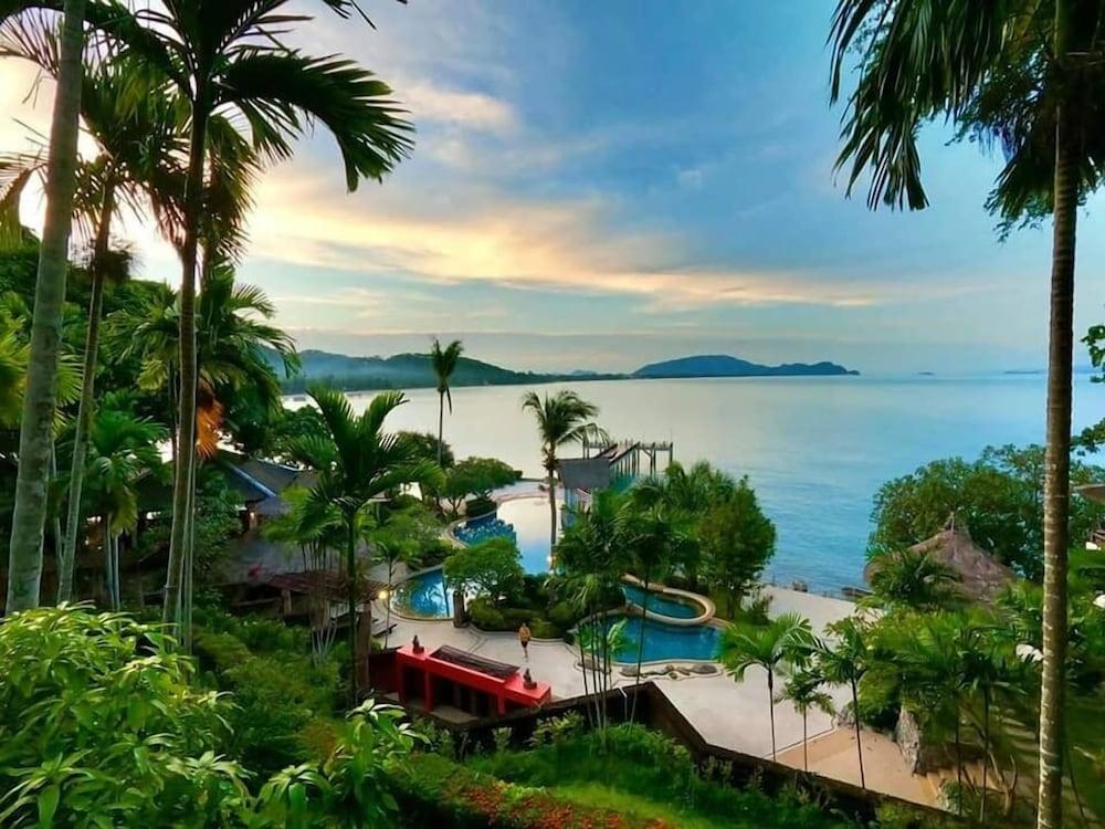 Racha Kiri Resort & Spa, Khanom Exterior foto