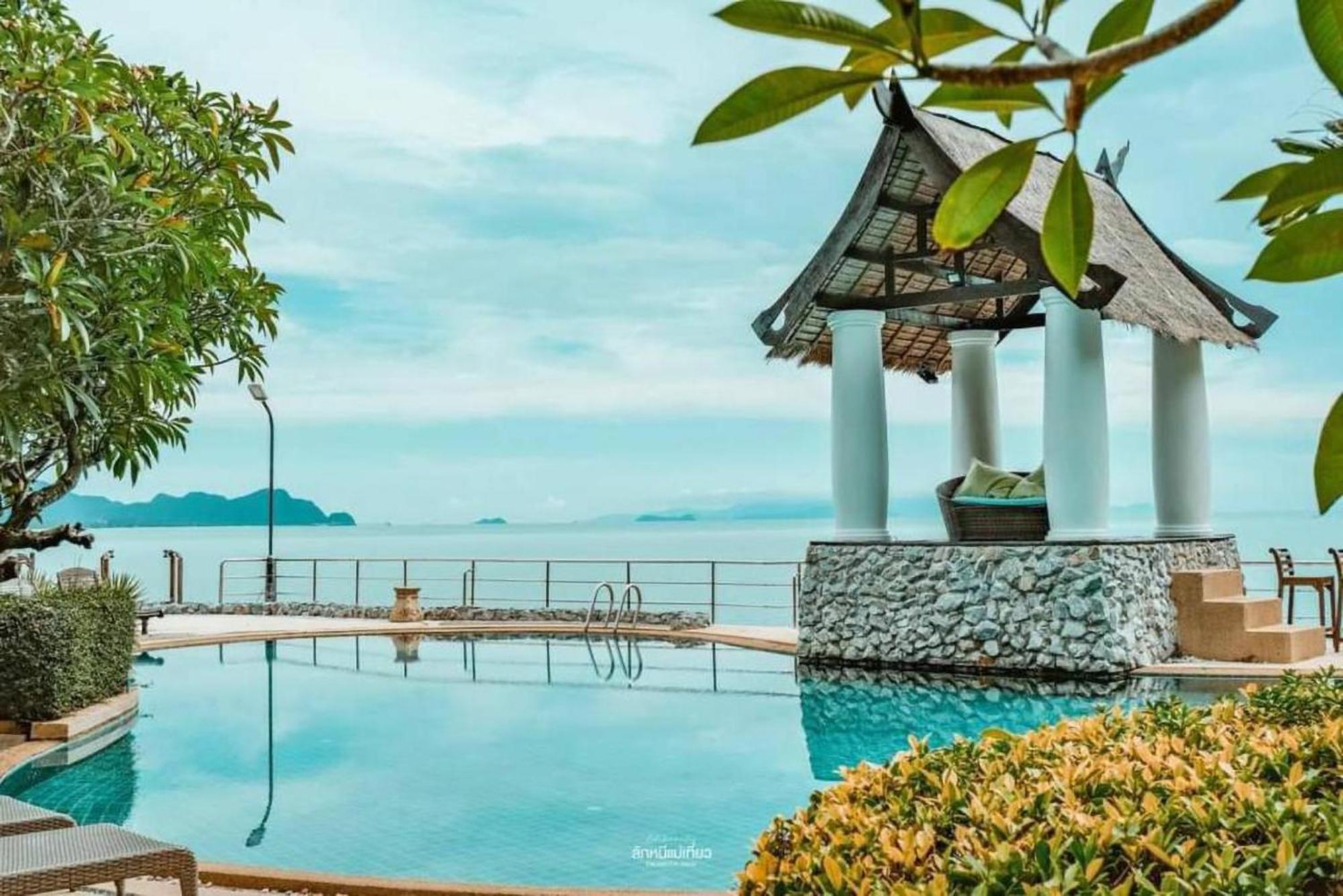 Racha Kiri Resort & Spa, Khanom Exterior foto