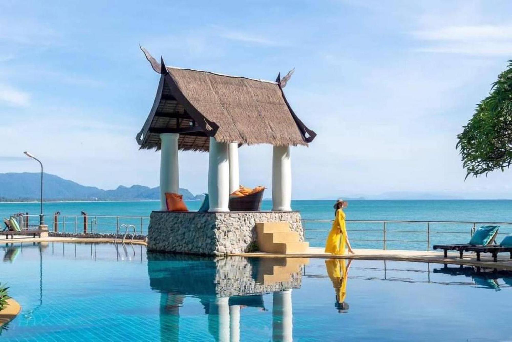 Racha Kiri Resort & Spa, Khanom Exterior foto