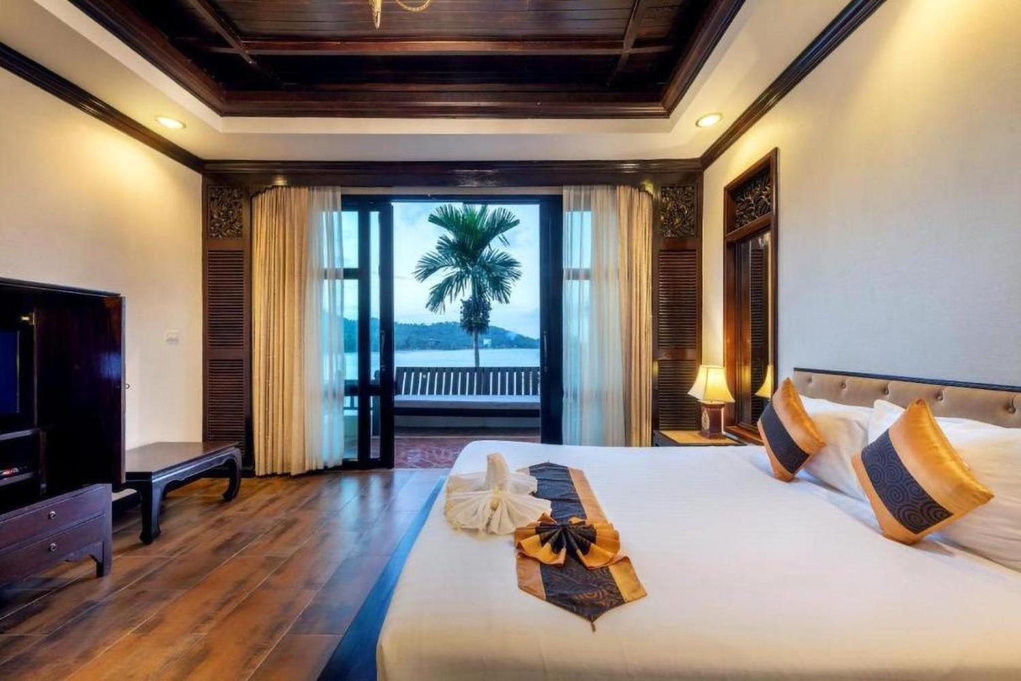Racha Kiri Resort & Spa, Khanom Exterior foto