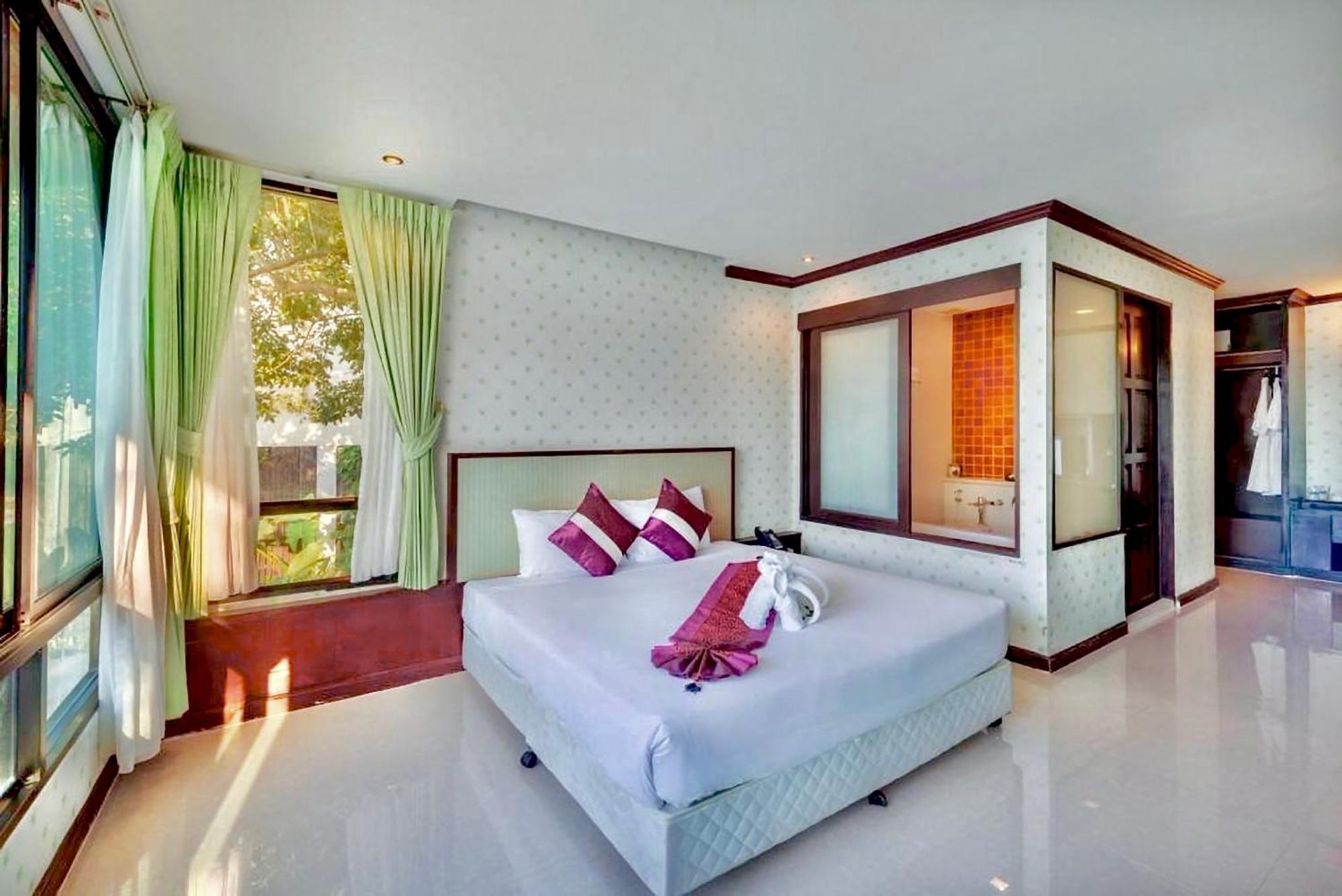 Racha Kiri Resort & Spa, Khanom Exterior foto